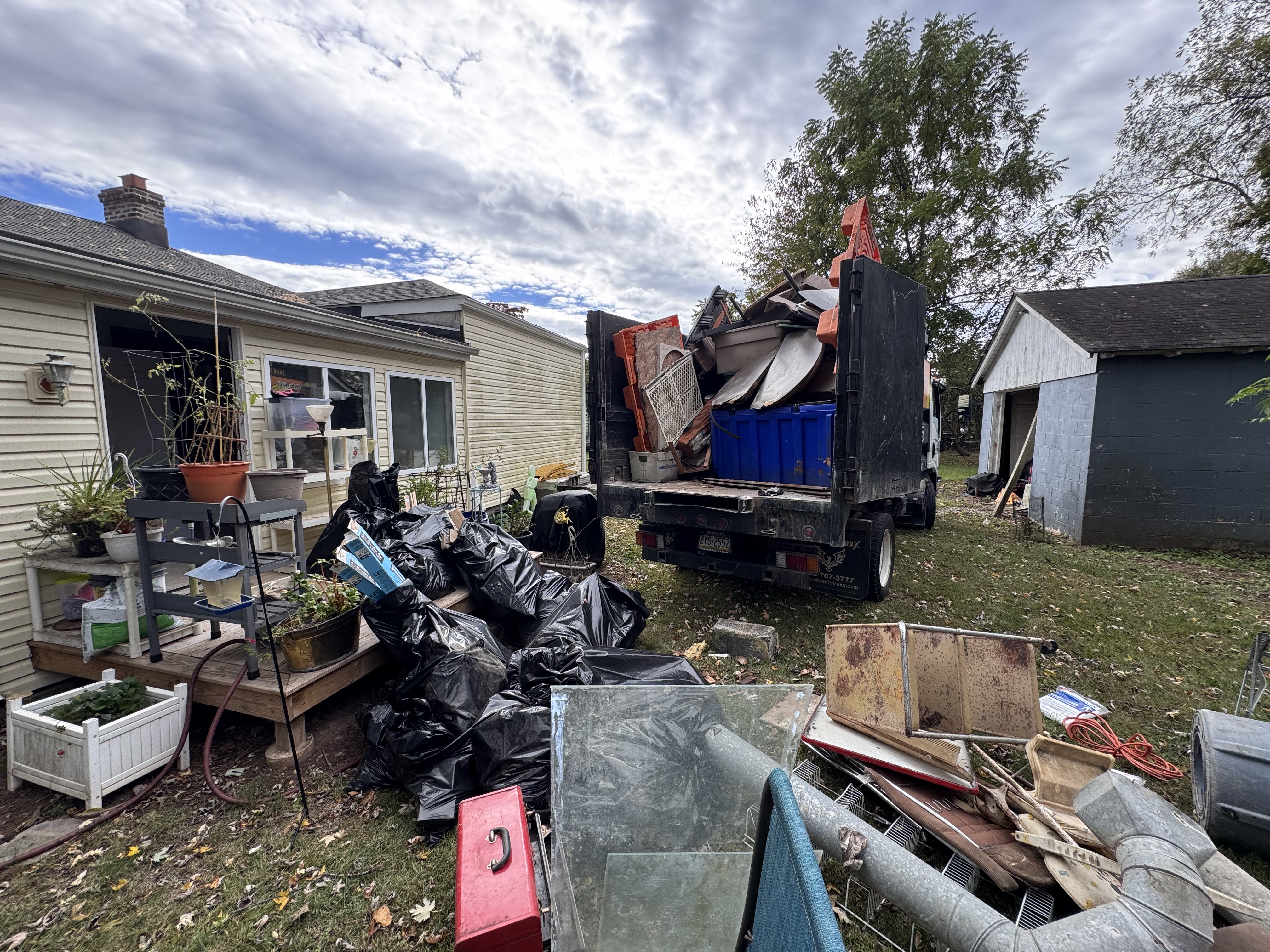 Professional junk removal service in Montgomery County